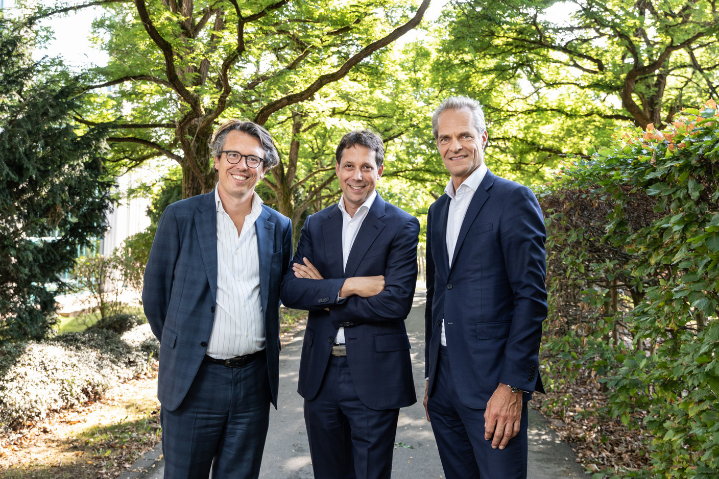 Wouter Ghijsels, Bernard Beerens and Hans Witteveen are at the heart of Luxembourg to present the challenges of tomorrow for Stibbe Luxembourg. (Photo: Marie Russillo/Maison Moderne)