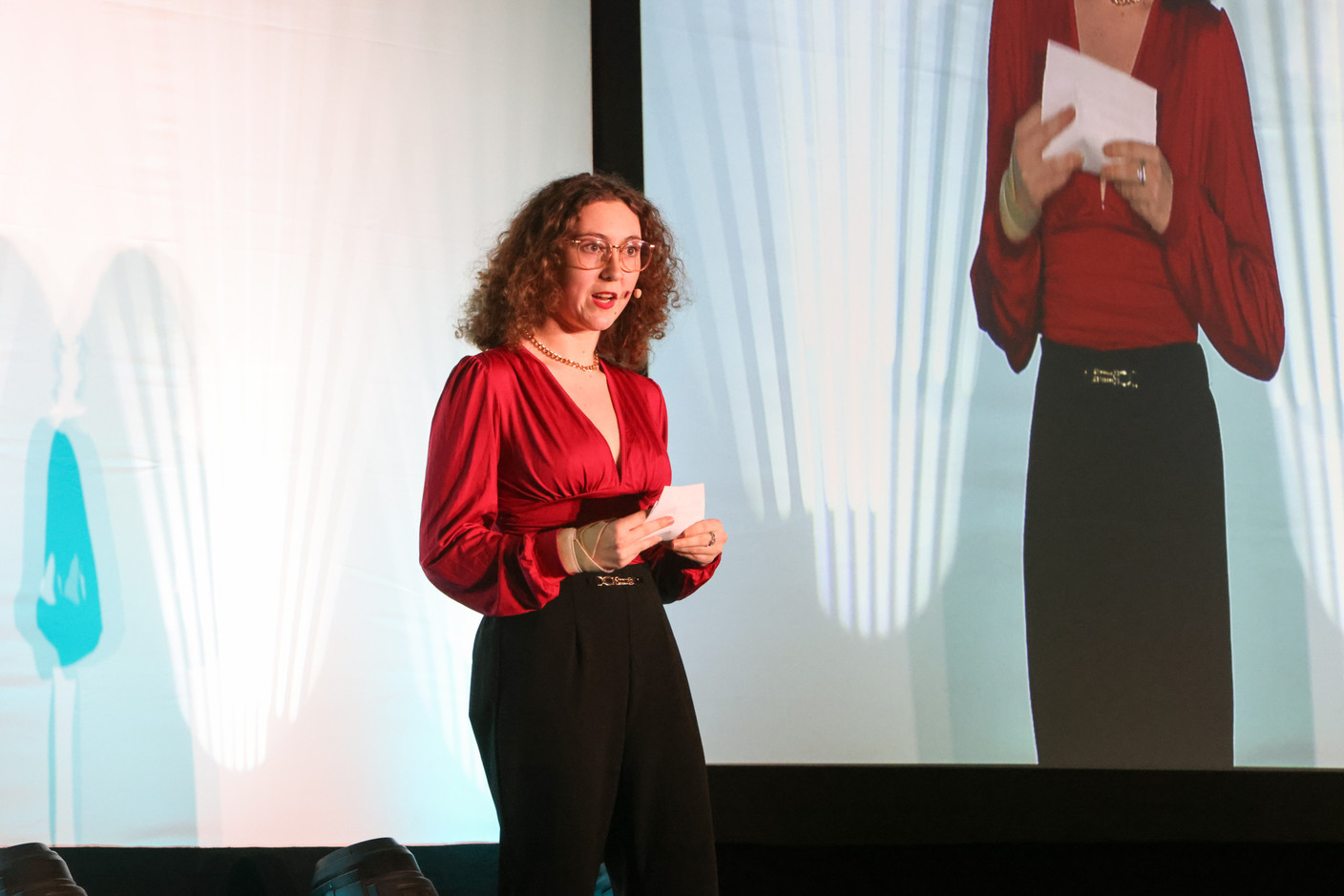 Laly Chivard (Mérite Jeunesse) was one of the 10 speakers at the Generation Z 10×6 event on Tuesday 28 November 2023. Photo: Marie Russillo / Maison Moderne