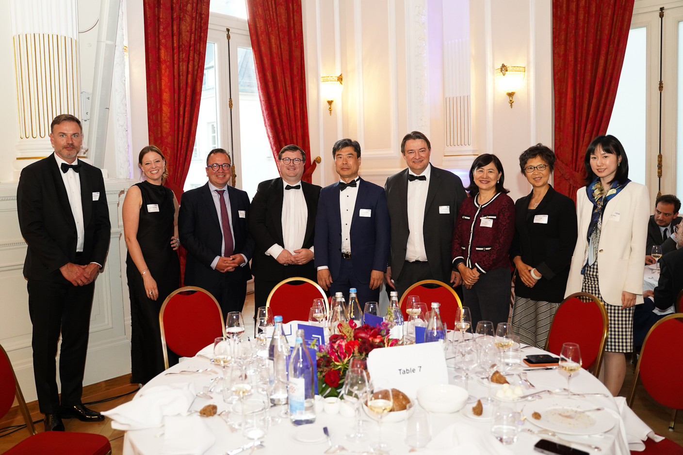 Beneath the crystal chandeliers of the Cercle Cité, in front of nearly 250 guests, on 21 May 2026 EY transformed the presentation of its 2026 Attractiveness Survey into a demonstration of the Grand Duchy’s strategic positioning: that of a Luxembourg seeking to transform its historical stability into a European hub for decision-making, artificial intelligence, strategic finance and sensitive technologies. (Photo: EY)