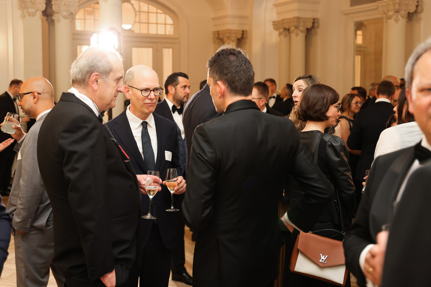 Beneath the crystal chandeliers of the Cercle Cité, in front of nearly 250 guests, on 21 May 2026 EY transformed the presentation of its 2026 Attractiveness Survey into a demonstration of the Grand Duchy’s strategic positioning: that of a Luxembourg seeking to convert its historical stability into a European hub for decision-making, artificial intelligence, strategic finance and sensitive technologies. (Photo: EY)