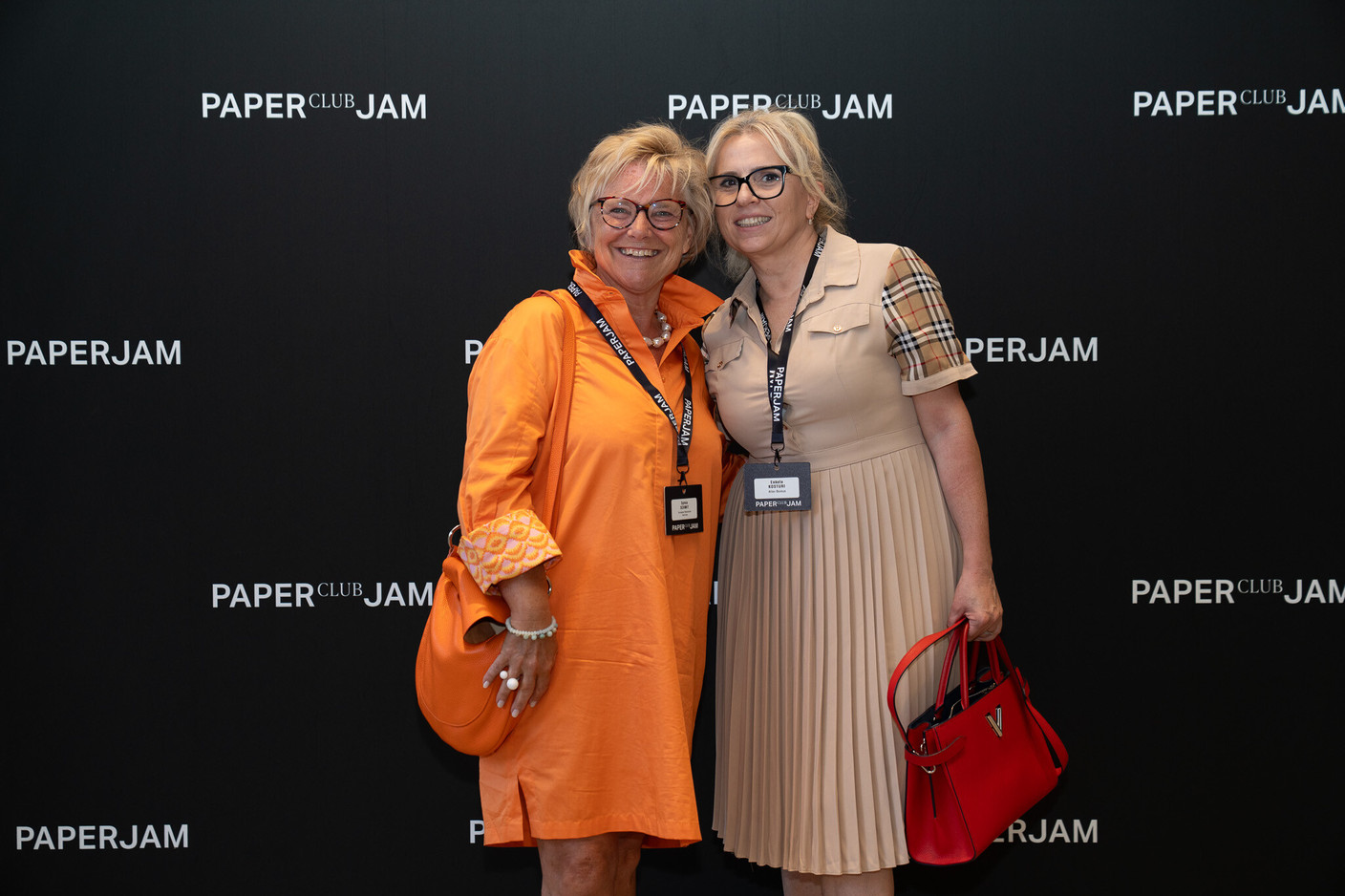 Sylvie Schmit (European Relocation Services) et Enkela Kosturi (Alter Domus). (Photo: Janel Studio/Paperjam)