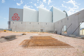 Next to the hangar and the Cargolux headquarters, the new maintenance hall will measure 110m by 100m and be 22m high. (Photo: Matic Zorman/Maison Moderne)