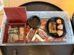 At Ryodo, melt-in-the-mouth tuna, Wagyu beef… one top-quality ingredient follows another. (Photo: Paperjam)