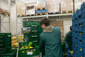 Une centaine d’étudiants viennent renforcer les rangs de l’entreprise durant les mois d’été. (Photo: Matic Zorman/Maison Moderne)