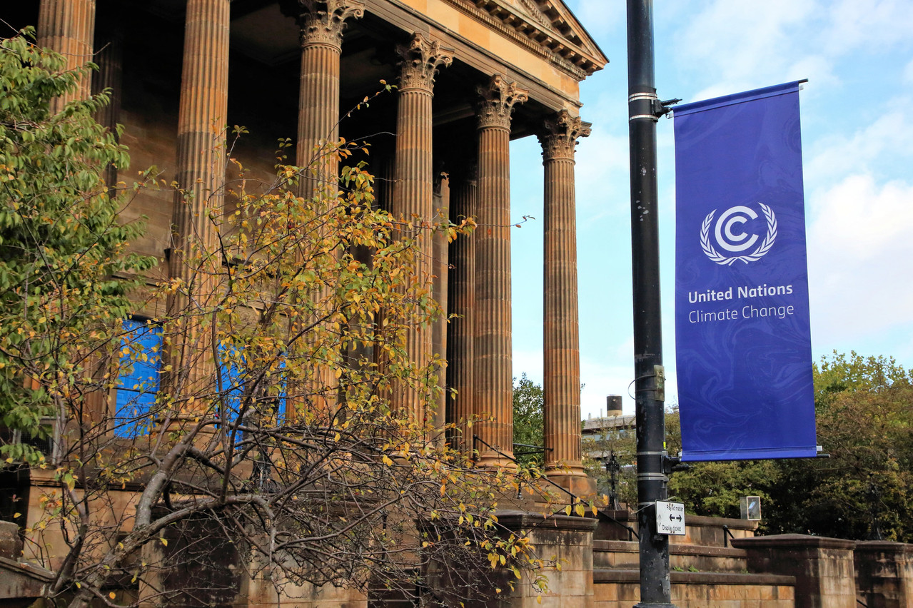 La COP26 s’est clôturée samedi 13 novembre à Glasgow, avec un accord jugé insuffisant par les défenseurs de la planète. (Photo: Shutterstock)