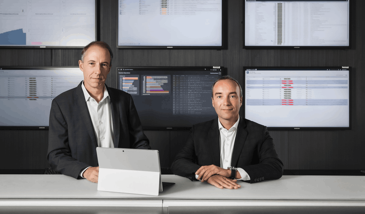  Scott Garlick, Business Development manager chez Victor Buck Services et Marc Lefebvre, Founding Partner de Docunify IP Company Photo : Maison Moderne