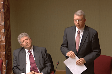 L’ADR, fort de quatre députés, dont Roy Reding et Fernand Kartheiser, lie le débat sur la croissance à celui sur la lutte contre le changement climatique au Luxembourg. (Photo: capture d'écran / Chambre des députés)