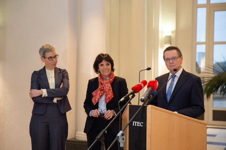 Le président de la Cour constitutionnelle et de la Cour supérieure de justice a livré un aperçu de l’année 2020 qui placera encore la justice sous les projecteurs, tandis que Martine Solovieff, procureur général d’État, et la ministre de la Justice Sam Tanson sont revenues sur le cadre légal en matière de protection des données. (Photo: Romain Gamba/Maison Moderne)