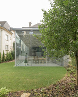 In 2001, the ‘Charlemagne Croco’ project in Luxembourg won the S sub-category: the jury was impressed by the way the project brought light into a dark existing house and harmoniously blended the new elements with the old.  (Photo: Ludmilla Cerveny)