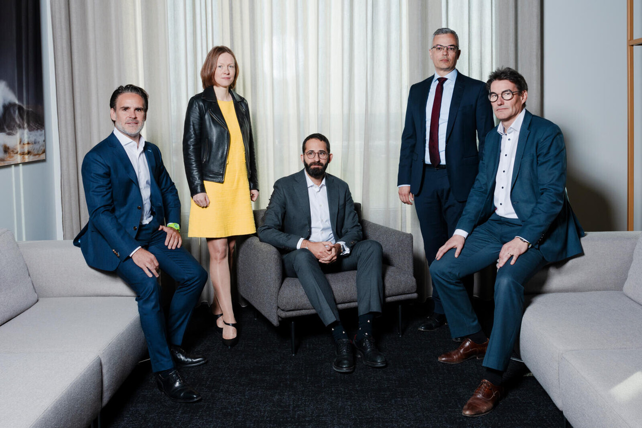 Les associés Luc Brucher, Bettina Werner, David Osville, Xavier Sotillos Jaime et Cedric Tussiot partagent leurs perspectives sur la manière dont Deloitte accompagne les Corporates au Luxembourg et au-delà. Romain Gamba