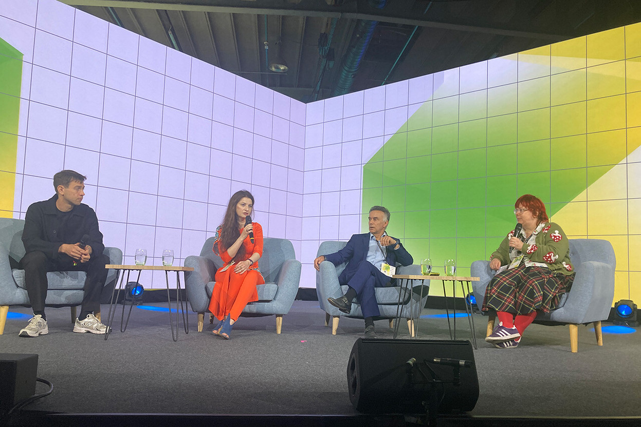 Artificial intelligence is becoming increasingly prevalent in newsrooms, but from Ukraine to Sweden, the publishers gathered at Nexus Luxembourg on Thursday 11 June believe that trust, sourcing and fact-checking remain tasks that are exclusively human. Photo: Ioanna Schimizzi/Paperjam