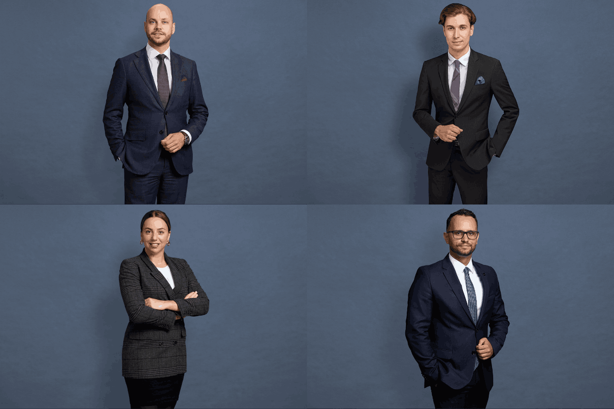 Le Greek Desk est dirigé par Nicolas Marchand (en haut à gauche), assisté par des avocats grecs («Δικηγόροι»): Iordanis Arvanitidis (en haut à droite), Sofia Karathanasi (en bas à gauche) et Petros Karatzovalis (en bas à droite). Ensemble, ils apportent une connaissance approfondie des réglementations grecques et du Benelux. (Photo : AKD)
