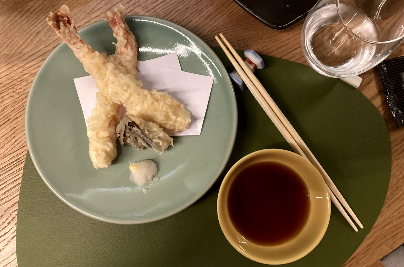 Scampi tempura at Aké by Kamakura. Photo: Céline Coubray.