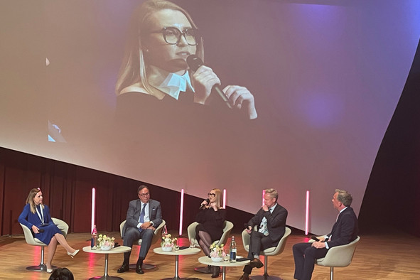 «Tokeniser des actifs sans monnaie numérique, c’est comme construire des autoroutes sans voitures», a dit Ala Presenti, cofondatrice de Moniflo et directrice financière d’Investre, lors du Stock Exchange Day, le 2 juin 2026, à la Philharmonie de Luxembourg.  (Photo: Sylvain Barrette/Paperjam)