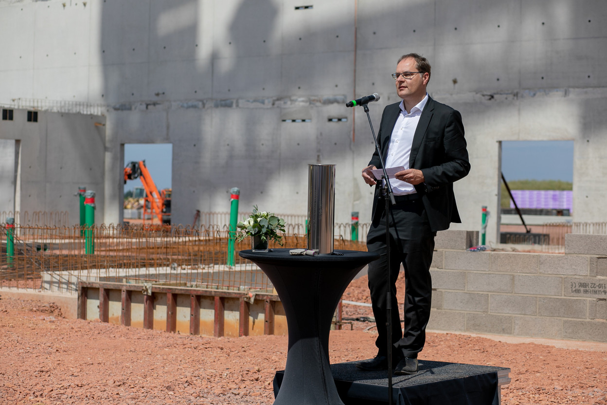 Alexander Flassak, new CEO of Lux-Airport, during the laying of the foundation stone of the future Luxair maintenance hangar on the airport site.  (Photo: Matic Zorman/Maison Moderne/Archives)
