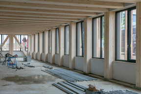 On each floor, the presence of wood creates a special atmosphere. Photo: Romain Gamba / Maison Moderne