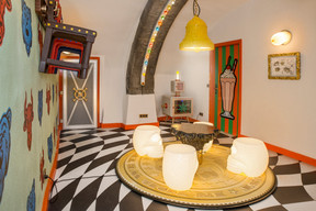 L’aménagement intérieur se poursuit jusqu’au niveau inférieur de la cave. ((Photo: www.loekblonk.com))