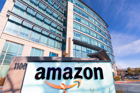 Amazon vient d’annoncer une collaboration avec Vogue et le Council of Fashion Designers of America visant à ouvrir un nouveau magasin pour présenter des créateurs indépendants. (Photo: Shutterstock)