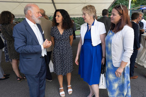 Diego Brasioli (ambassadeur d’Italie) et son épouse, Melitta Schubert (ambassadrice d’Autriche) et Natalie Gerhardstein (rédactrice en chef de Delano). (Photo: Guy Wolff/Maison Moderne)