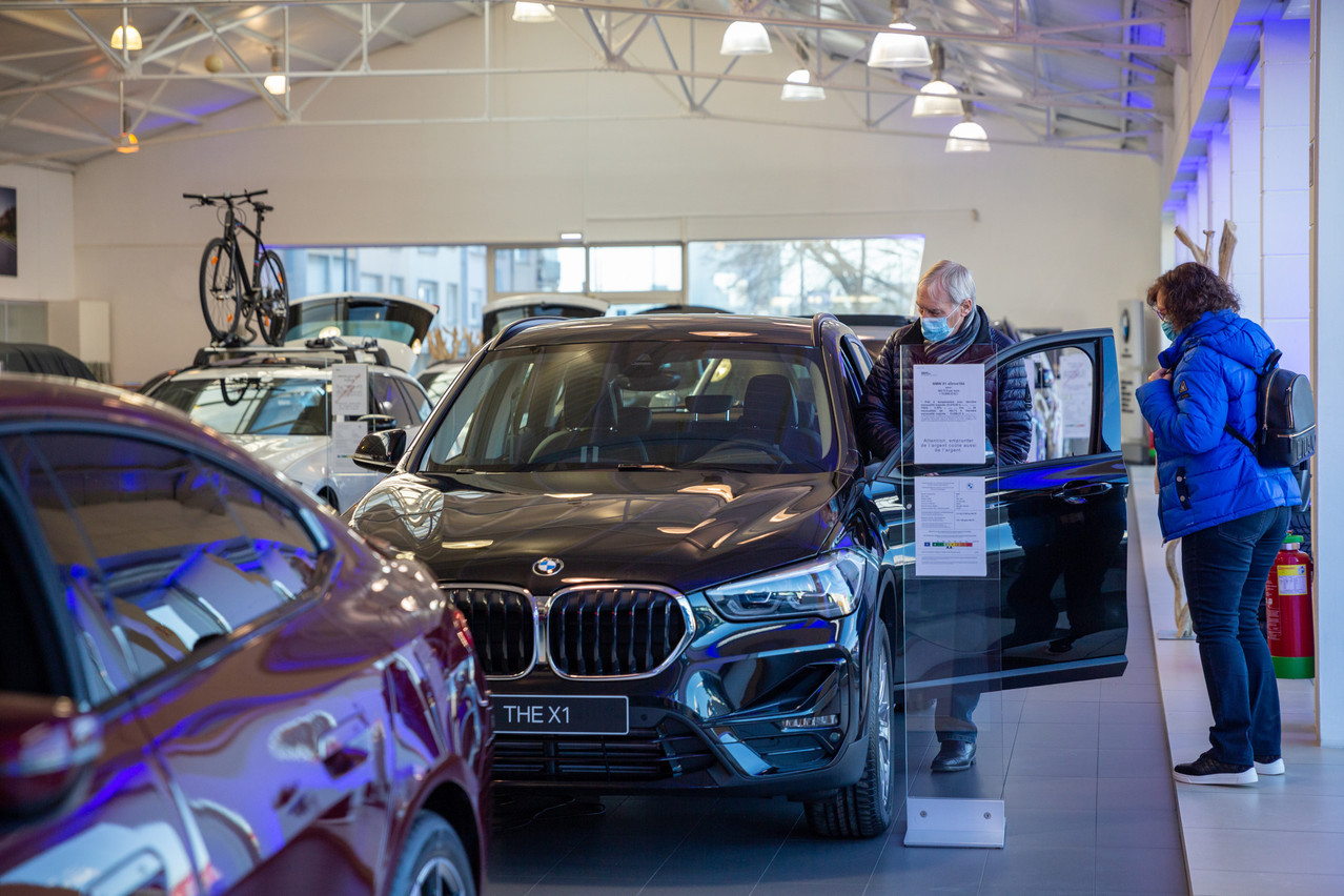 During the Autofestival, 80 dealers will be exhibiting their best models in 170 showrooms across the country for 13 days. (Photo: Romain Gamba/Maison Moderne)