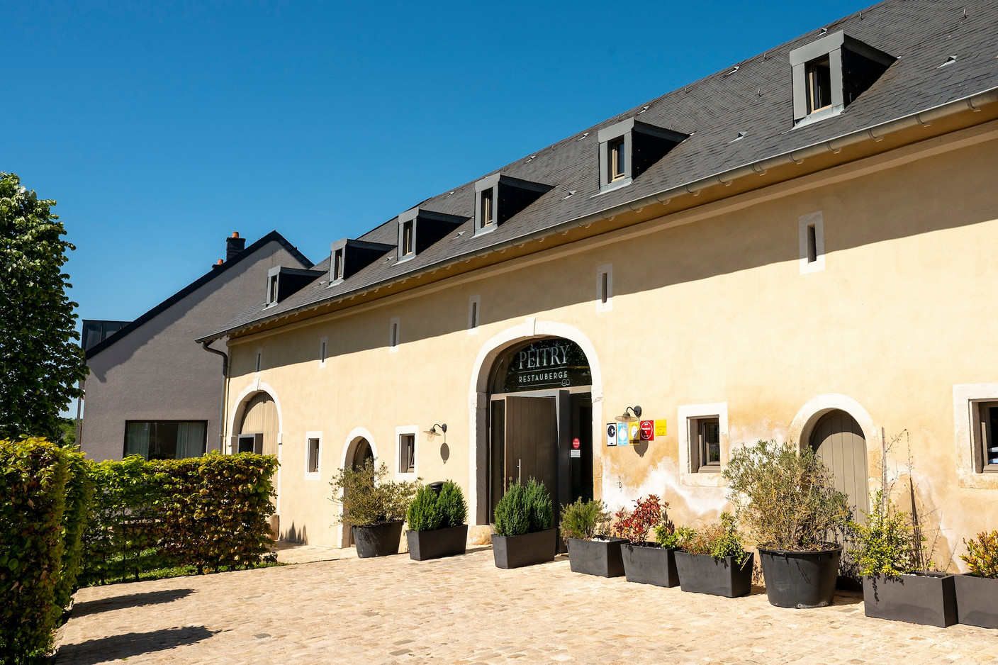 An exceptional place between gastronomy, conviviality and comfort Photo:  Peitry le Traiteur