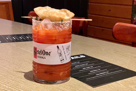 Le «Asian Bloody Mary» est un apéritif combo cocktail-gyoza du meilleur effet, à déguster au Mont Saint-Lambert… (Photo: Maison Moderne)