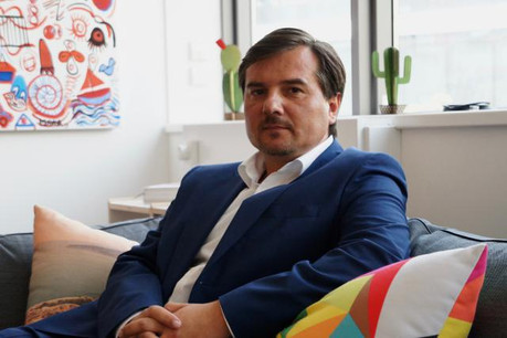 La start-up Apla Blockchain, dont Vitaly Bondar est le conseiller, a remporté trois prix à l’occasion du concours Pitch Your Startup. (Photo: DR/Archives)