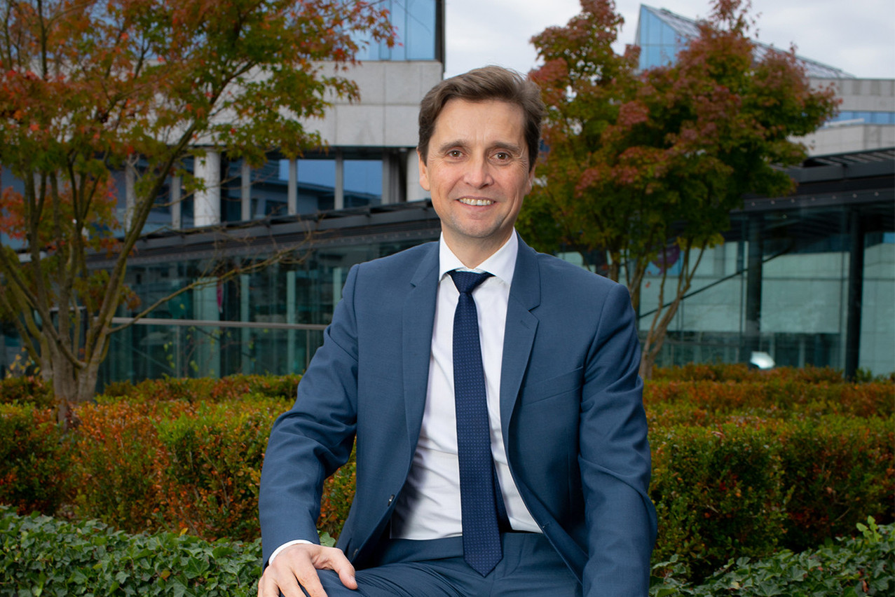 Anthony Wolf, associé chez SIA Partners, s’attends à ce que les Gafam concurrencent prochainement les banques. (Photo: Matic Zorman/Maison Moderne)