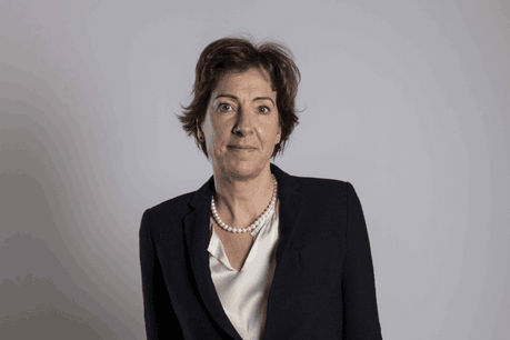 Erica Monfardini: «Il faut s’assurer qu’une stratégie solide soit en place, avec une vision et une mission claires, qui puissent garantir le développement au niveau national et international, et qui soient basées sur des valeurs communes à ses employés, et à ses partenaires et clients.» (Photo: Jan Hanrion/Maison Moderne)