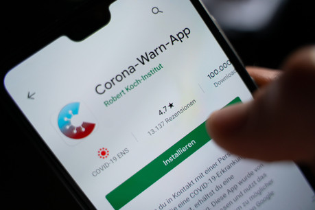 En Allemagne, la Corona-Warn-App a été téléchargée par moins d’un résident sur six. Insuffisant pour être réellement efficace, même si des experts disent que chaque aide est bienvenue. (Photo: Shutterstock)