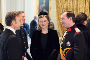 Stéphane Bern, la Grande-Duchesse héritière Stéphanie et S.A.R le Grand-Duc héritier Guillaume (Photo: Cour grand-ducale/Samuel Kirszenbaum)