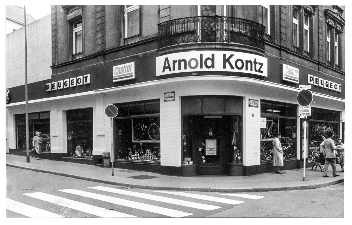 The former cycle shop on the corner of Avenue de la Gare and Rue Bourbon. Photo: Arnold Kontz Group