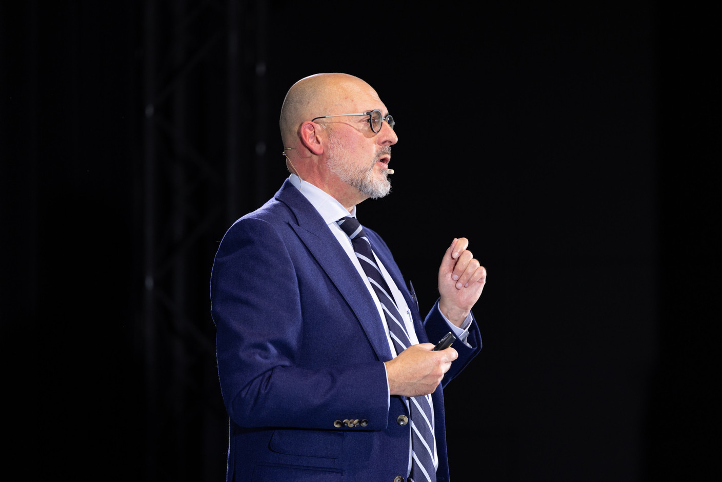 Adriano Picinati di Torcello (Deloitte Luxembourg) presented the 8th edition of the Deloitte Private & ArtTactic Art & Finance report during a conference on Tuesday 21 November 2023. Photo: Romain Gamba/Maison Moderne