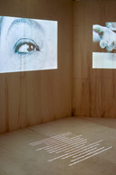 Vue de l’installation de Krystyna Dul. (Photo: Andrés Lejona)
