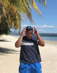 Arthur Bernard est bénévole dans une ONG qui aide les enfants à Madagascar, située à Bruxelles. Il voyage donc entre la capitale belge et la province de Luxembourg, où il habite. (Photo: Arthur Bernard)