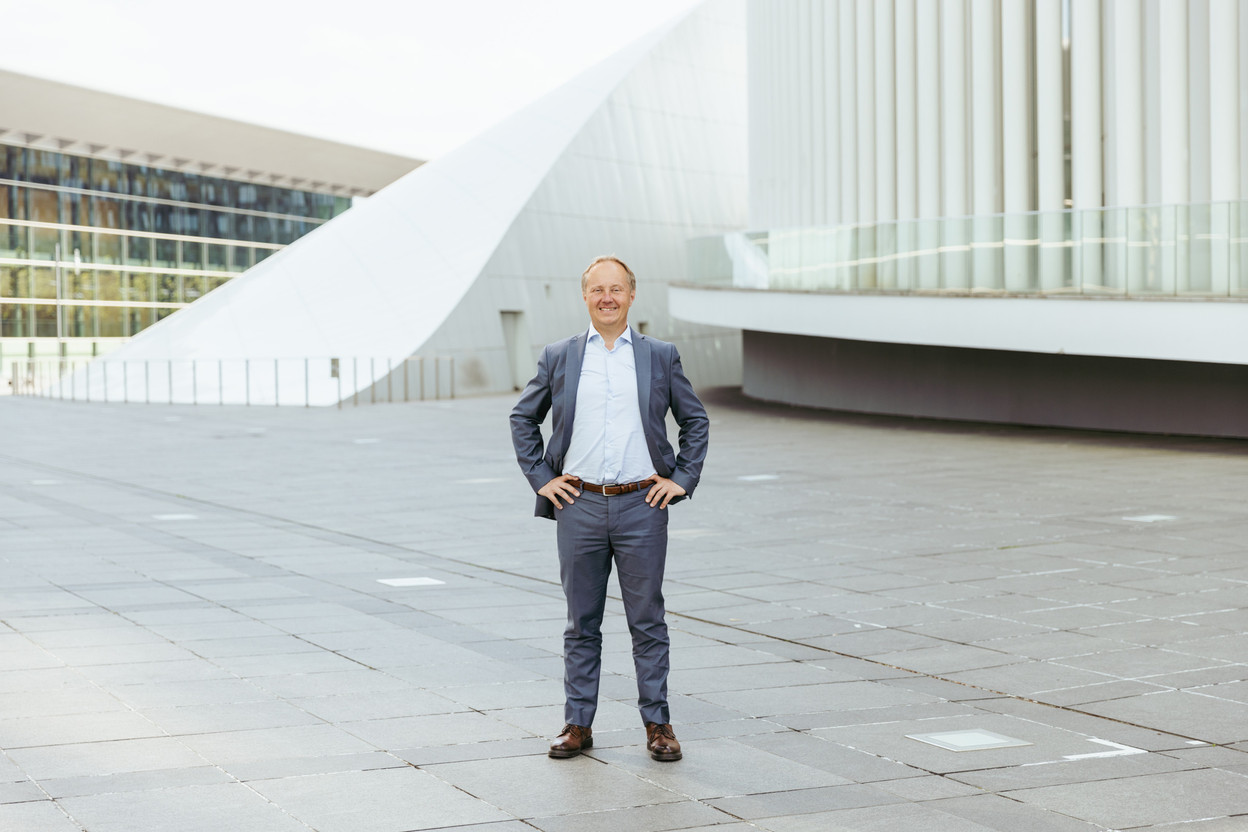 Artur Sosna of the Luxembourg-Poland Chamber of Commerce, seen at the iconic Philharmonie on the Kirchberg plateau. Photo: Romain Gamba