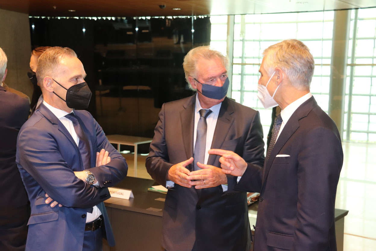German foreign minister Heiko Maas, Luxembourg’s Jean Asselborn and Austria’s Michael Linhart (l.t.r.) Photo: MAEE