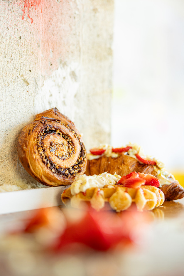  It’s still a long way off before you’ll be wearing a bikini… so go for it!  (Photo: restaurant Taste)