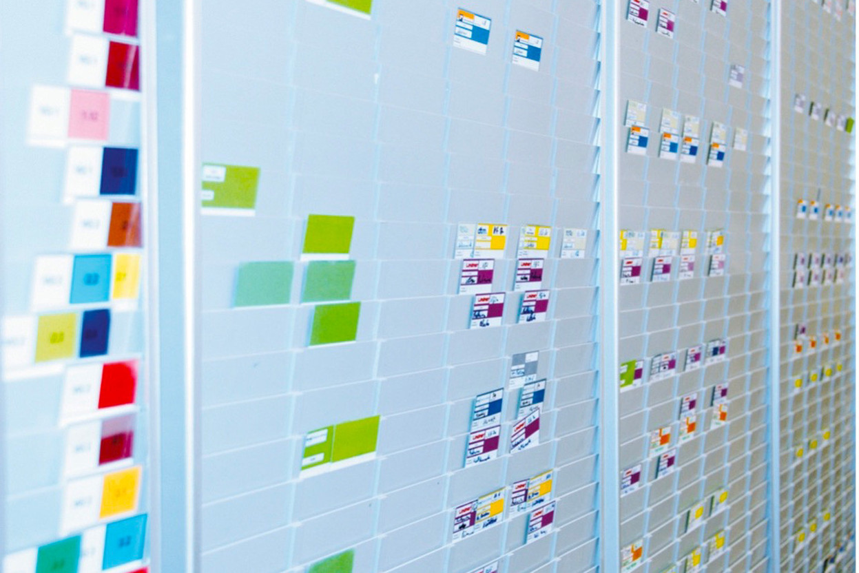 Pour la planification, les tableaux constituent un instrument de contrôle visuel sur le chantier pour la direction des travaux et les entreprises exécutantes. (Photo: Drees & Sommer)