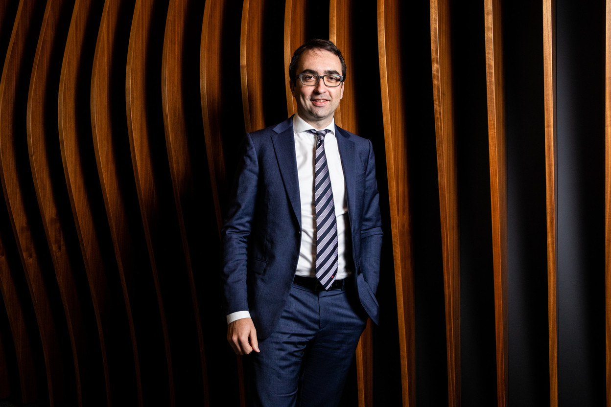 Marc Mouton, Partner Banking & Financial Services chez Arendt & Medernach. Maison Moderne