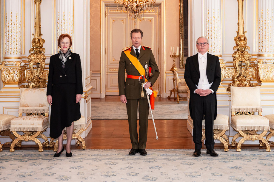 Caroline Jane Millar, the new Australian ambassador to the EU, Nato, Belgium and Luxembourg, with her husband and Grand Duke Henri on Wednesday 16 March. Maison du Grand-Duc