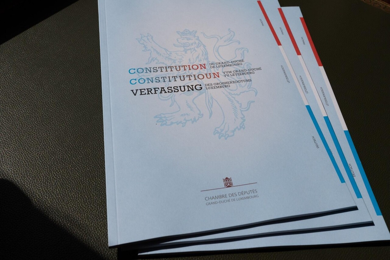 Political figures from the four governing parties are calling for further constitutional reform. (Photo: Parliament)