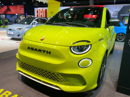 La nouvelle Abarth 500e est équipée du système de charge rapide de 85 kW.  (Photo: Jeremy Zabatta/Maison Moderne)