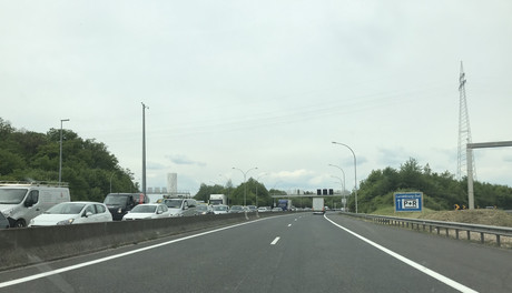 L’Administration des ponts et chaussées annonce qu’elle procédera au barrage de l’autoroute A3 entre la Croix de Gasperich et la Croix de Bettembourg à partir de ce vendredi vers 20h jusqu’à lundi 28 octobre vers 6h. (Photo: Paperjam)