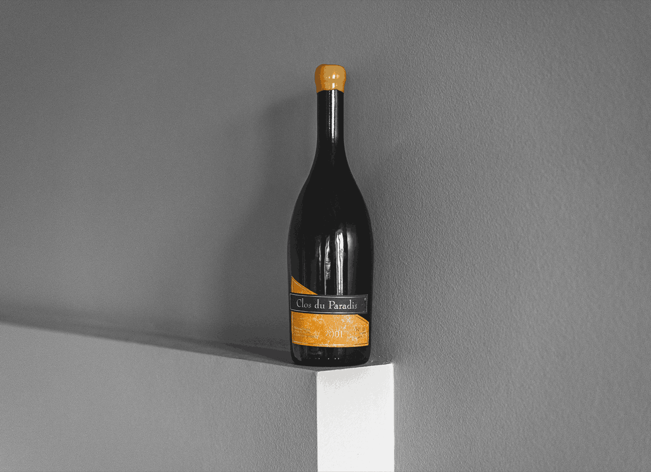 Millésime 2001 Clos du Paradis – Abi Duhr.  (Photo: Wengler Châteaux & Domaines)
