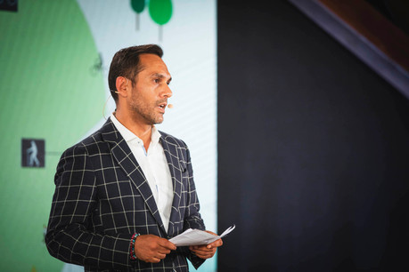Cinq ans après son arrivée au Luxembourg et quatre ans après son entrée en fonction, le CEO de la Lhoft, Nasir Zubairi, a profité du Covid pour se mettre encore plus au service des fintech et pour asseoir la marque «Lhoft» au niveau international. (Photo: Patricia Pitsch/Maison Moderne)