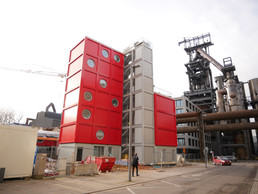 Le nouveau bâtiment est assemblé, presque prêt à recevoir les futurs occupants. ((Photo: Fonds Belval) )
