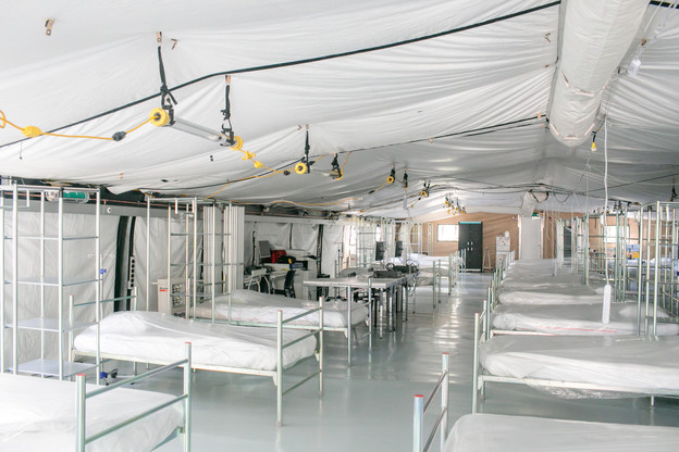 Un «Field Hospital», hôpital de guerre, a été installé à côté du CHL grâce à l’Otan, Cargolux et Félix Giorgetti. (Photo: Matic Zorman)