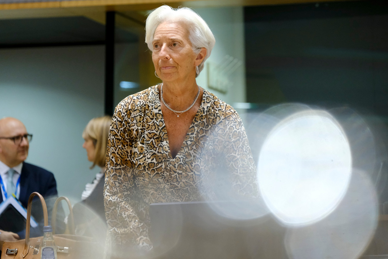 Dans une intervention devant le FMI à la mi-octobre, la présidente de la BCE, Christine Lagarde, déclarait que le taux de l’inflation ne descendrait pas à 2% en 2023 et 2024. (Photo: Shutterstock)