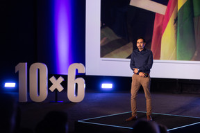 Pablo Calla (Maana Electric), speaking at the 10x6 Expat Rockstars event organised by the Paperjam Club at Kinepolis Kirchberg, 19 September 2024. Photo: Eva Krins/Maison Moderne